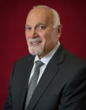 Dr. Stephen Hochschuler